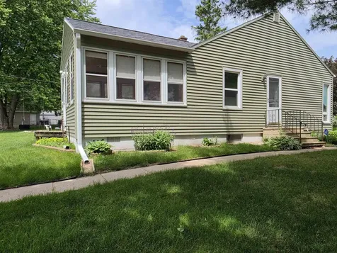 154 Morgan Road Waterloo IA 50702