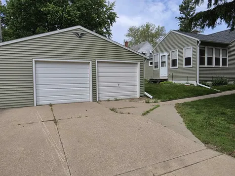 154 Morgan Road Waterloo IA 50702