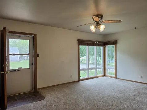 154 Morgan Road Waterloo IA 50702