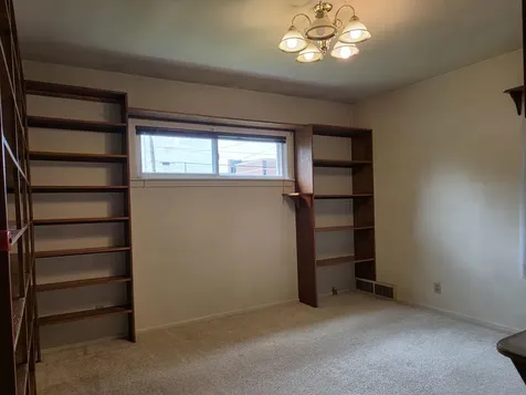154 Morgan Road Waterloo IA 50702