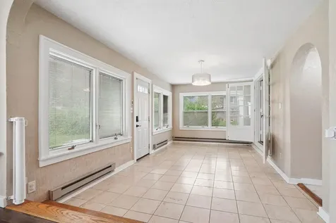 125 Home Park Boulevard Waterloo IA 50701