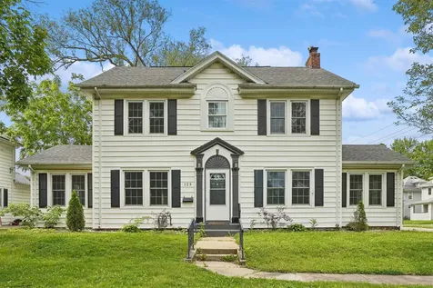 125 Home Park Boulevard Waterloo IA 50701