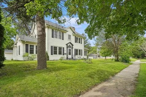 125 Home Park Boulevard Waterloo IA 50701
