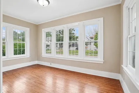 125 Home Park Boulevard Waterloo IA 50701