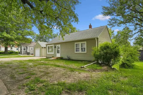 716 W 18th Street Cedar Falls IA 50613