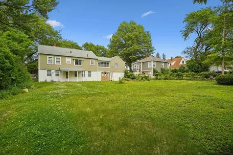 716 W 18th Street Cedar Falls IA 50613