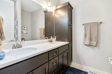 750 E Fayette Street Denver IA 50622