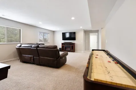 750 E Fayette Street Denver IA 50622