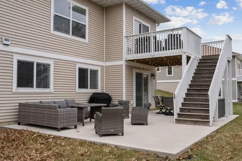 750 E Fayette Street Denver IA 50622