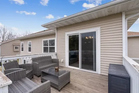 750 E Fayette Street Denver IA 50622