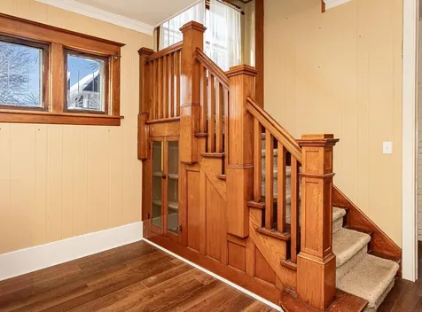 208 W 6th Street Sumner IA 50674