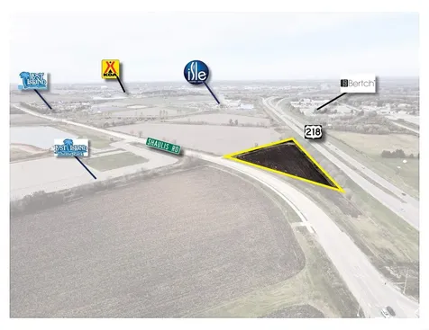 +/- 3.88 Acres Shaulis Road Waterloo IA 50701