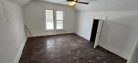 607 Logan Avenue Waterloo IA 50703