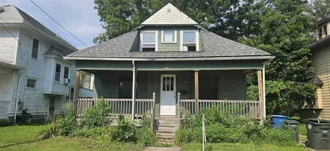 607 Logan Avenue Waterloo IA 50703