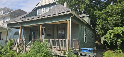 607 Logan Avenue Waterloo IA 50703
