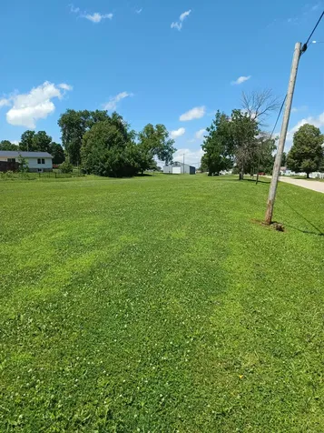 Grand Street Gladbrook IA 50635