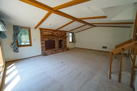 610 7th Avenue Ackley IA 50601
