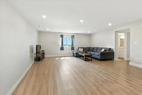 411 Pine Street Janesville IA 50647