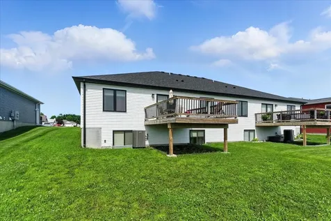 411 Pine Street Janesville IA 50647