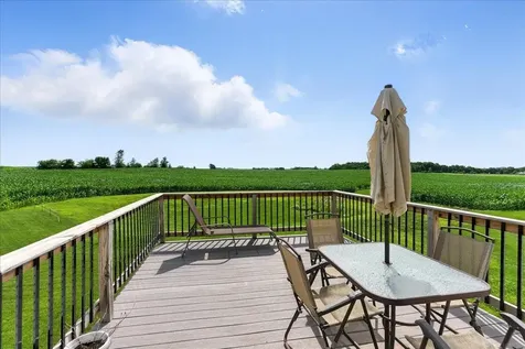 411 Pine Street Janesville IA 50647