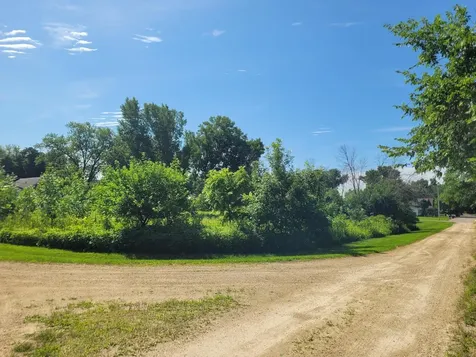 419 4th Avenue NW Oelwein IA 50662