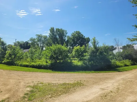 419 4th Avenue NW Oelwein IA 50662