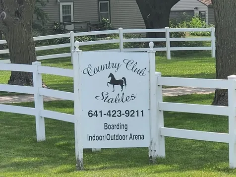 3511 19th SW Mason City IA 50401