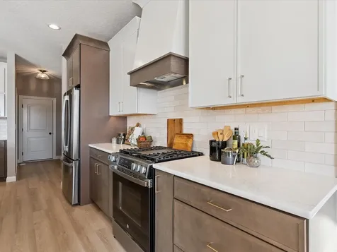 1522 Pebble Stone Place Cedar Falls IA 50613