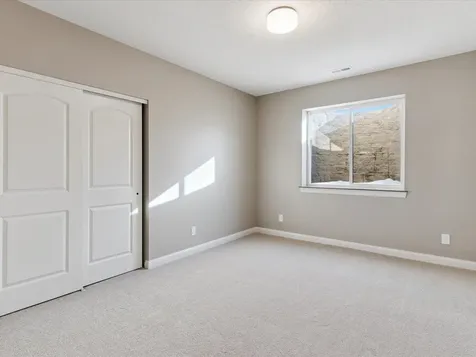 1522 Pebble Stone Place Cedar Falls IA 50613