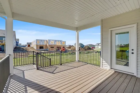 1522 Pebble Stone Place Cedar Falls IA 50613