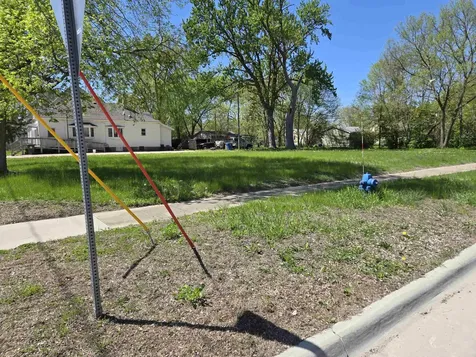 Lot 11 & 12 Webster Street Waterloo IA 50703