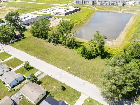 Lots Lakeside Street Waterloo IA 50703