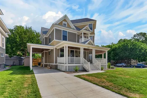 337 Almond Street Waterloo IA 50703