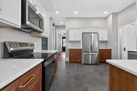 337 Almond Street Waterloo IA 50703
