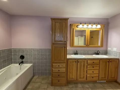 1107 Freeman Street Charles City IA 50616