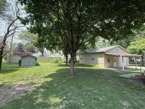 1107 Freeman Street Charles City IA 50616