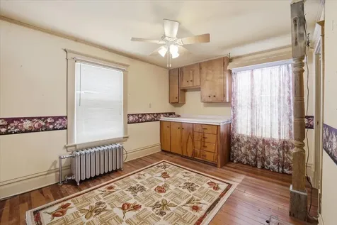 230 Washington Street Denver IA 50622