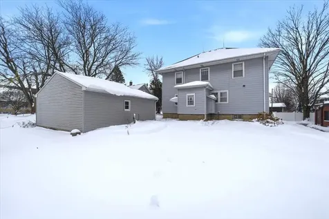 230 Washington Street Denver IA 50622