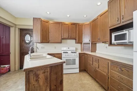 230 Washington Street Denver IA 50622