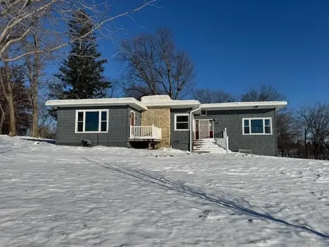 904 Highland Acres Road Marshalltown IA 50158
