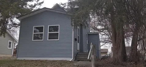 712 Upton Avenue Waterloo IA 50701