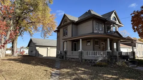 306 E Prospect Street New Hampton IA 50659