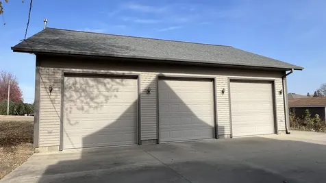 306 E Prospect Street New Hampton IA 50659