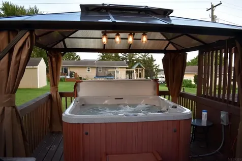 221 Prestien Drive Denver IA 50622