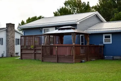 221 Prestien Drive Denver IA 50622