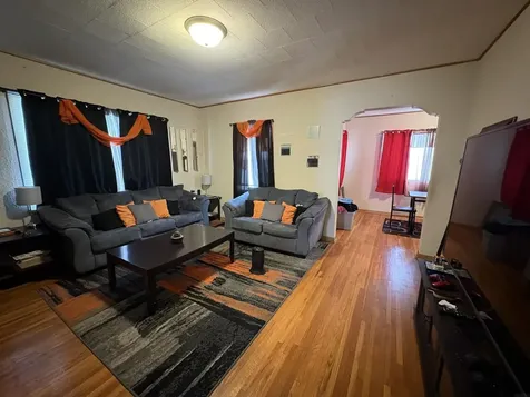 903 Kimball Avenue Waterloo IA 50702