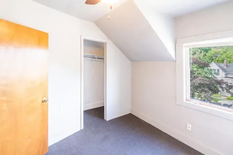 524 W 6th Street Cedar Falls IA 50613