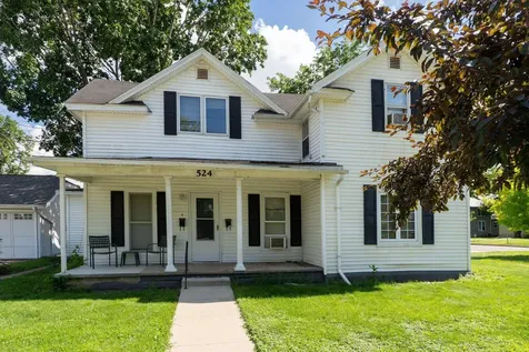 524 W 6th Street Cedar Falls IA 50613