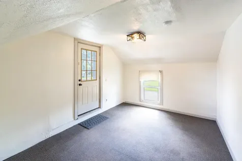 524 W 6th Street Cedar Falls IA 50613
