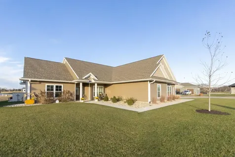 711 W 6th Street Janesville IA 50647